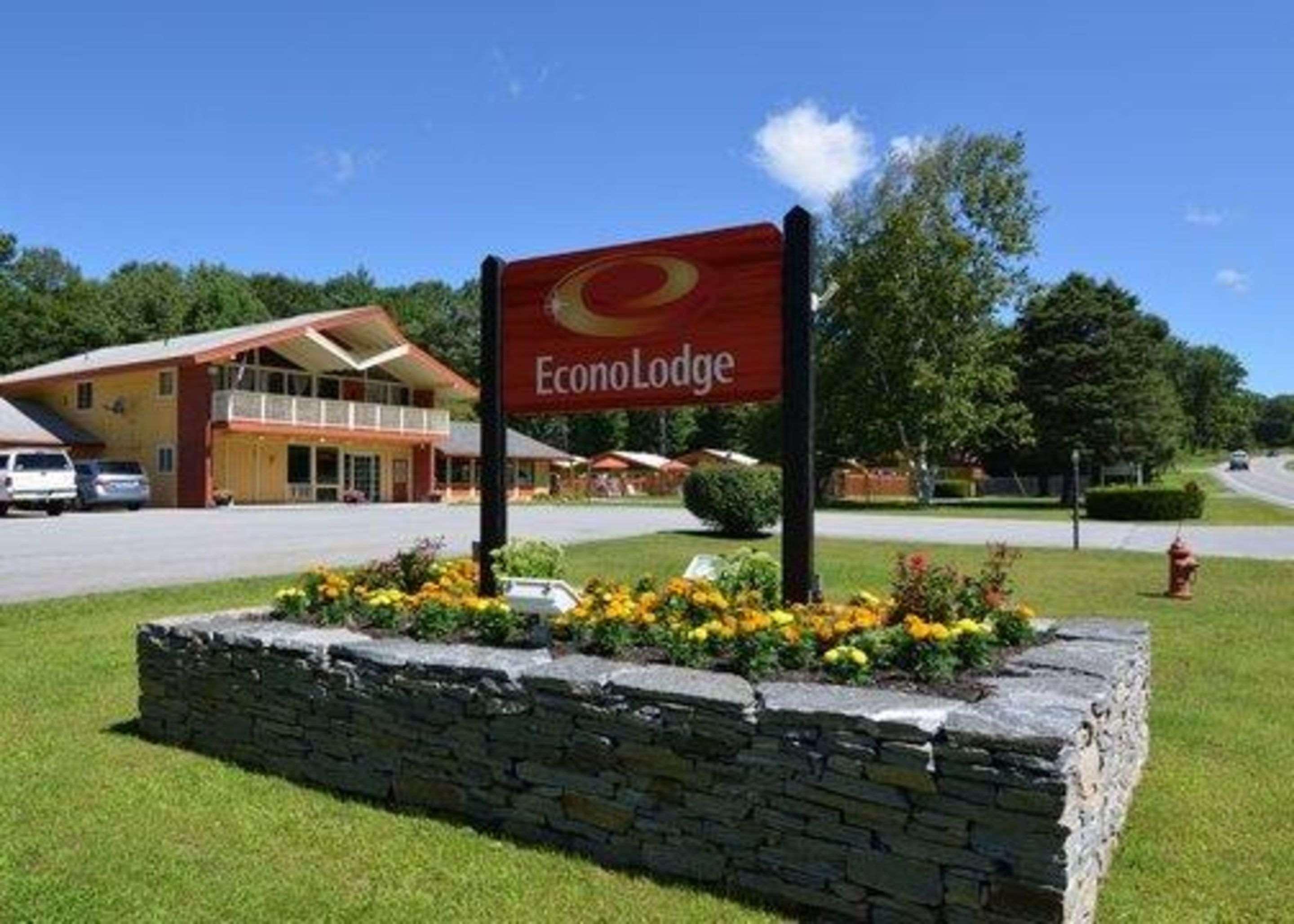 Econo Lodge Manchester Center Luaran gambar